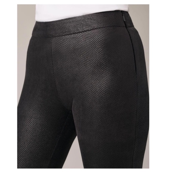 Anne Fontaine Pants - Anne Fontaine snakeskin knit leggings Size 36, S-M, 2-4
